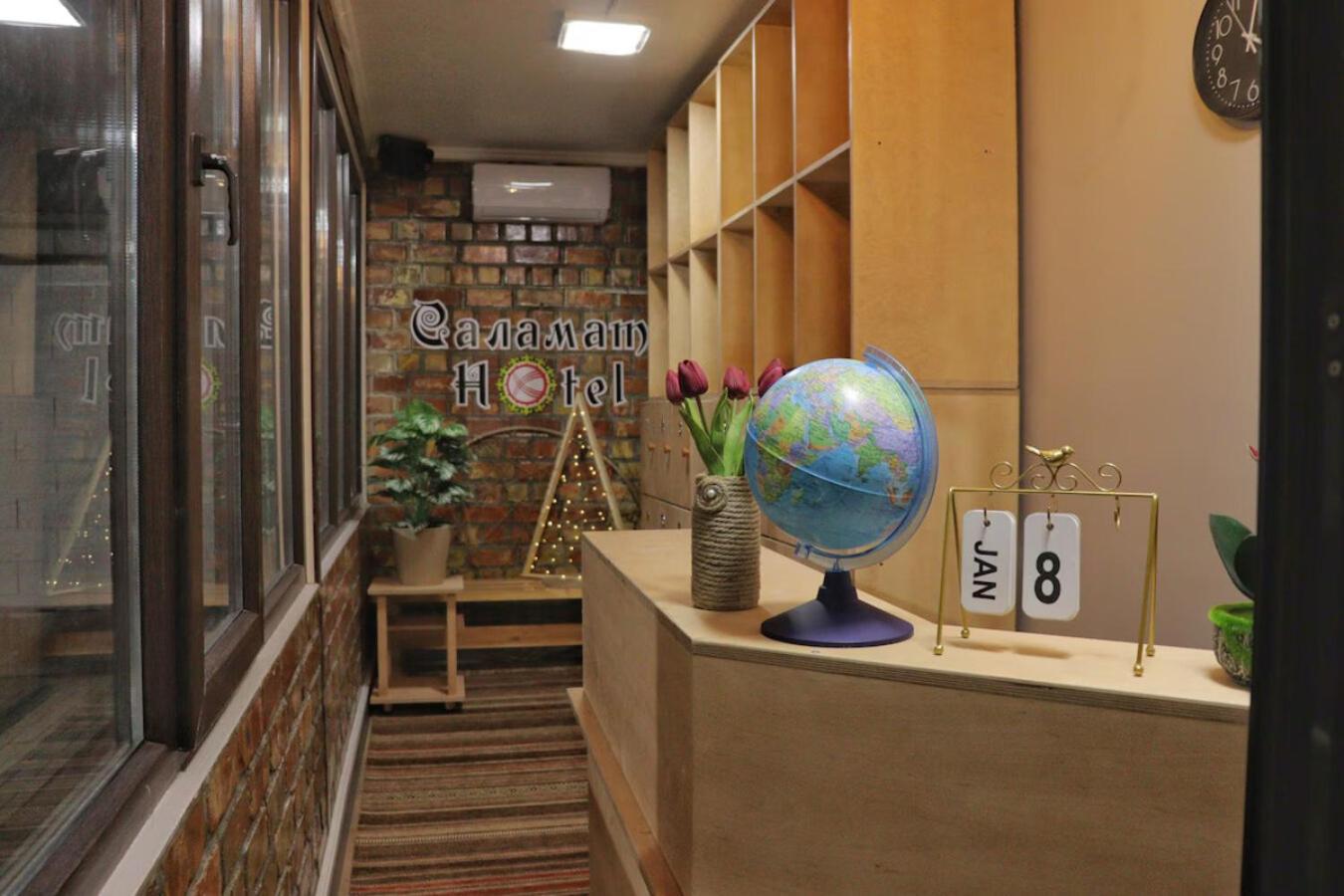 Salamat Hotel Biszkek Zewnętrze zdjęcie