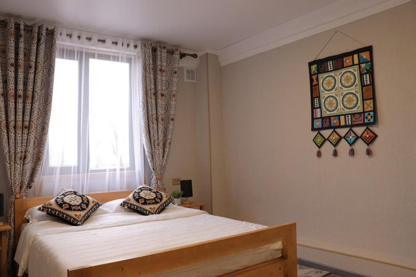 Salamat Hotel Biszkek Zewnętrze zdjęcie