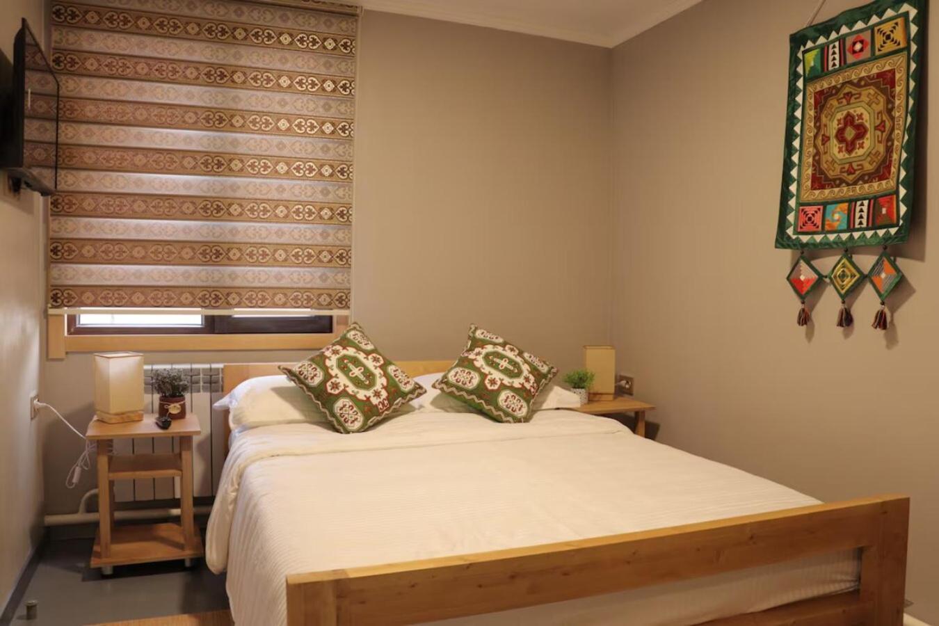 Salamat Hotel Biszkek Zewnętrze zdjęcie