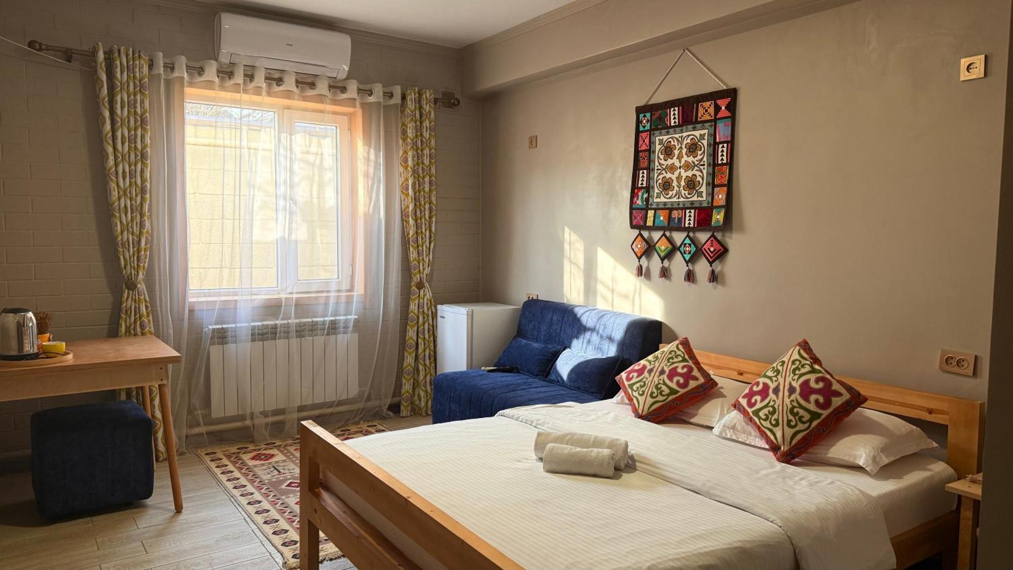 Salamat Hotel Biszkek Zewnętrze zdjęcie