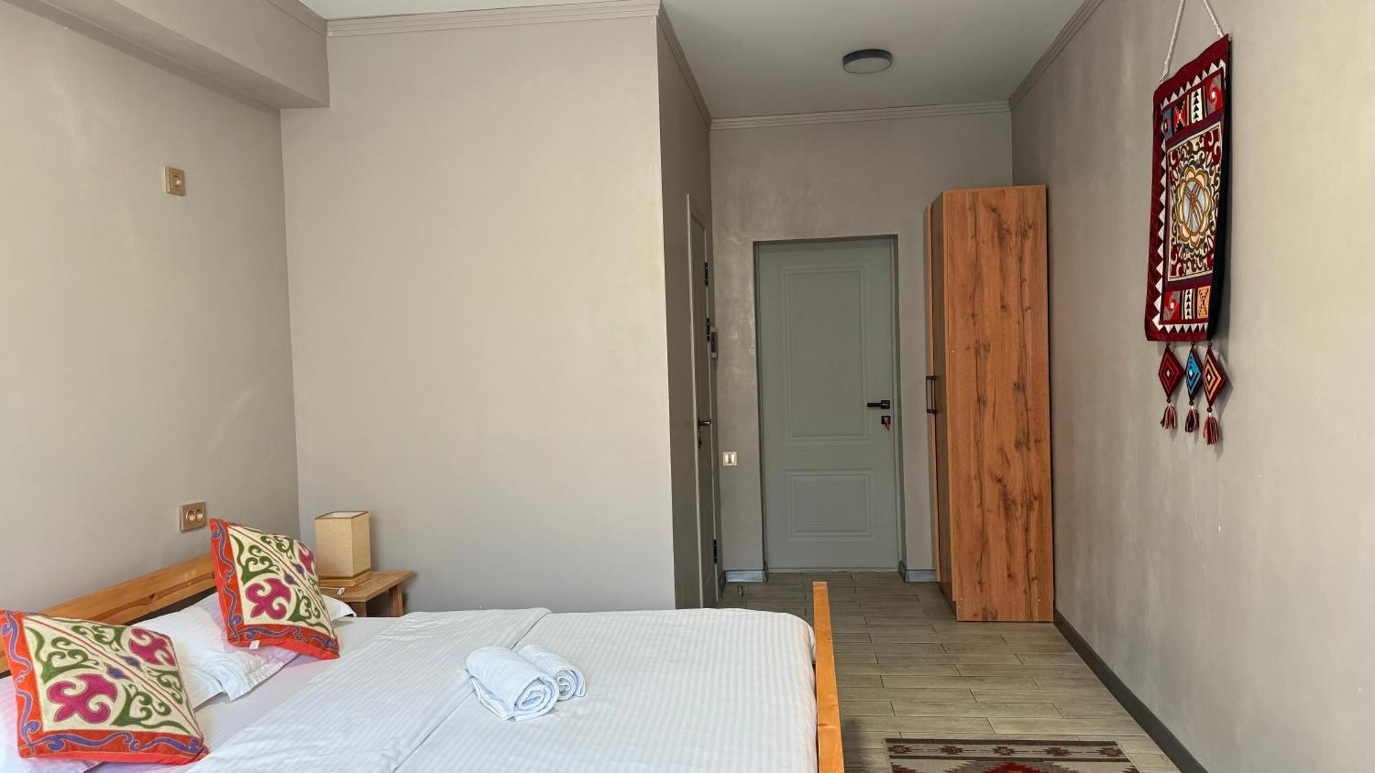 Salamat Hotel Biszkek Zewnętrze zdjęcie