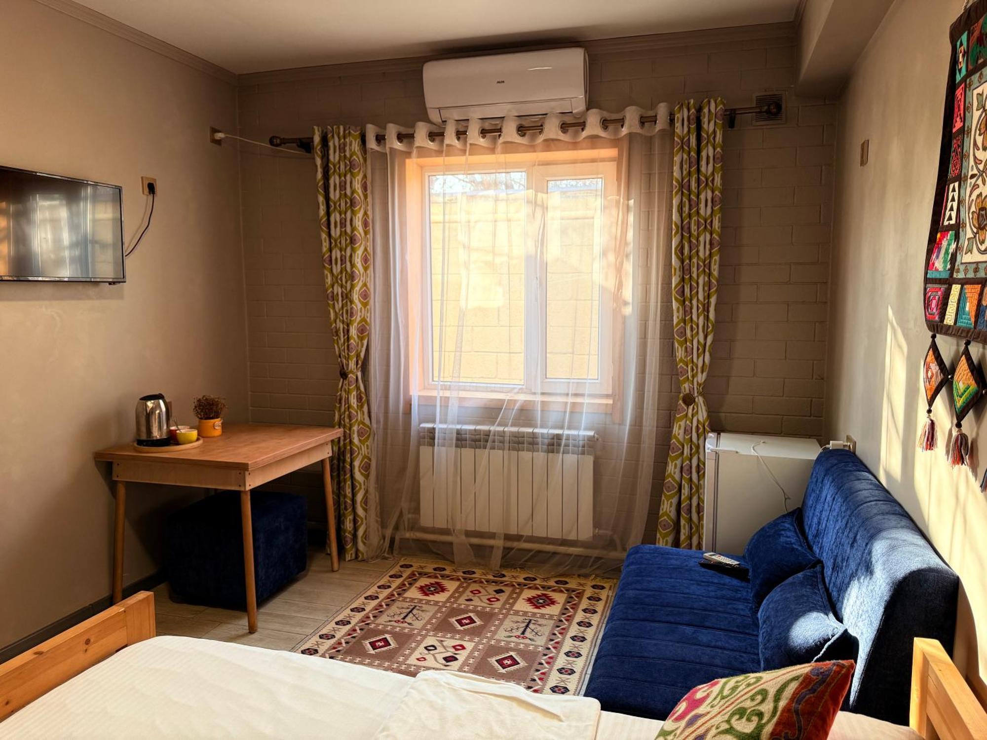 Salamat Hotel Biszkek Zewnętrze zdjęcie
