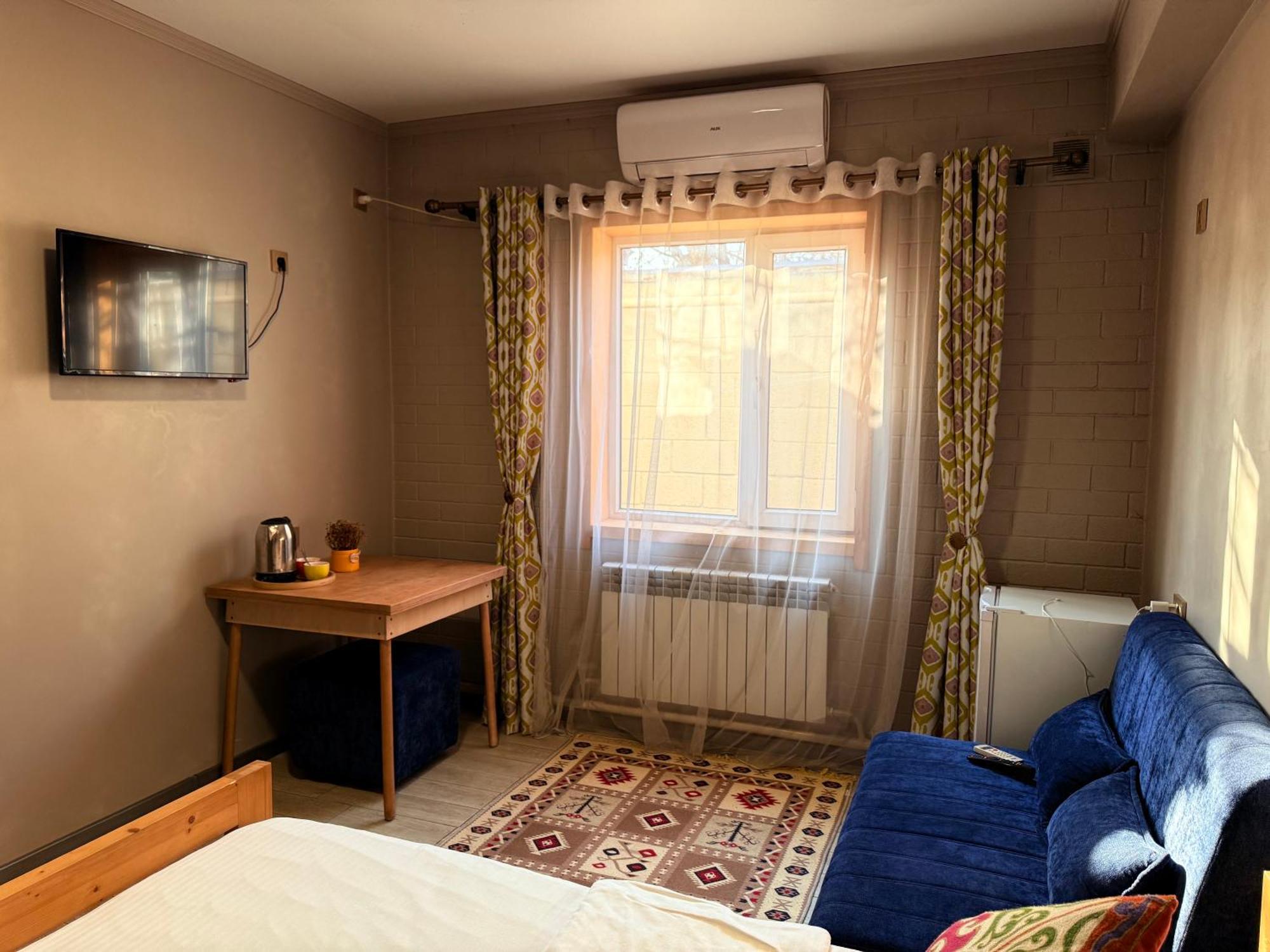 Salamat Hotel Biszkek Zewnętrze zdjęcie