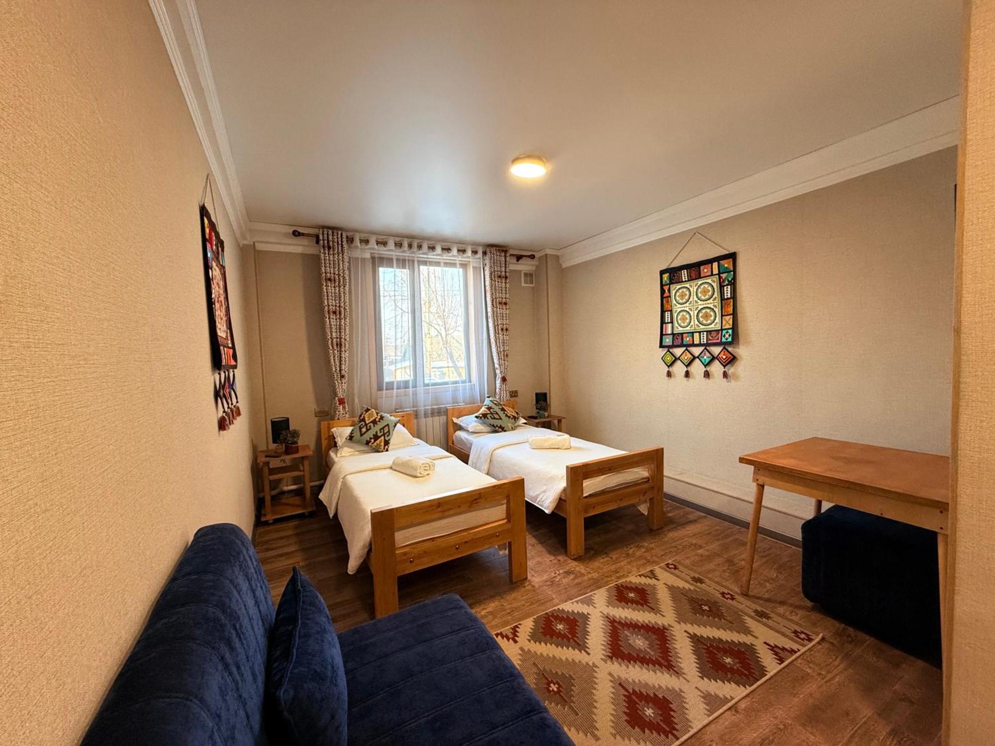 Salamat Hotel Biszkek Zewnętrze zdjęcie