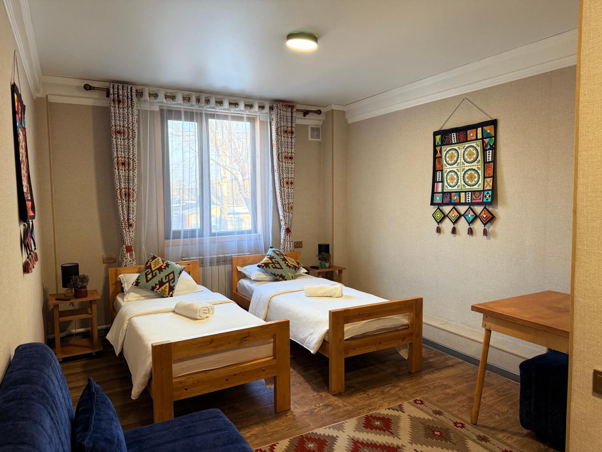 Salamat Hotel Biszkek Zewnętrze zdjęcie