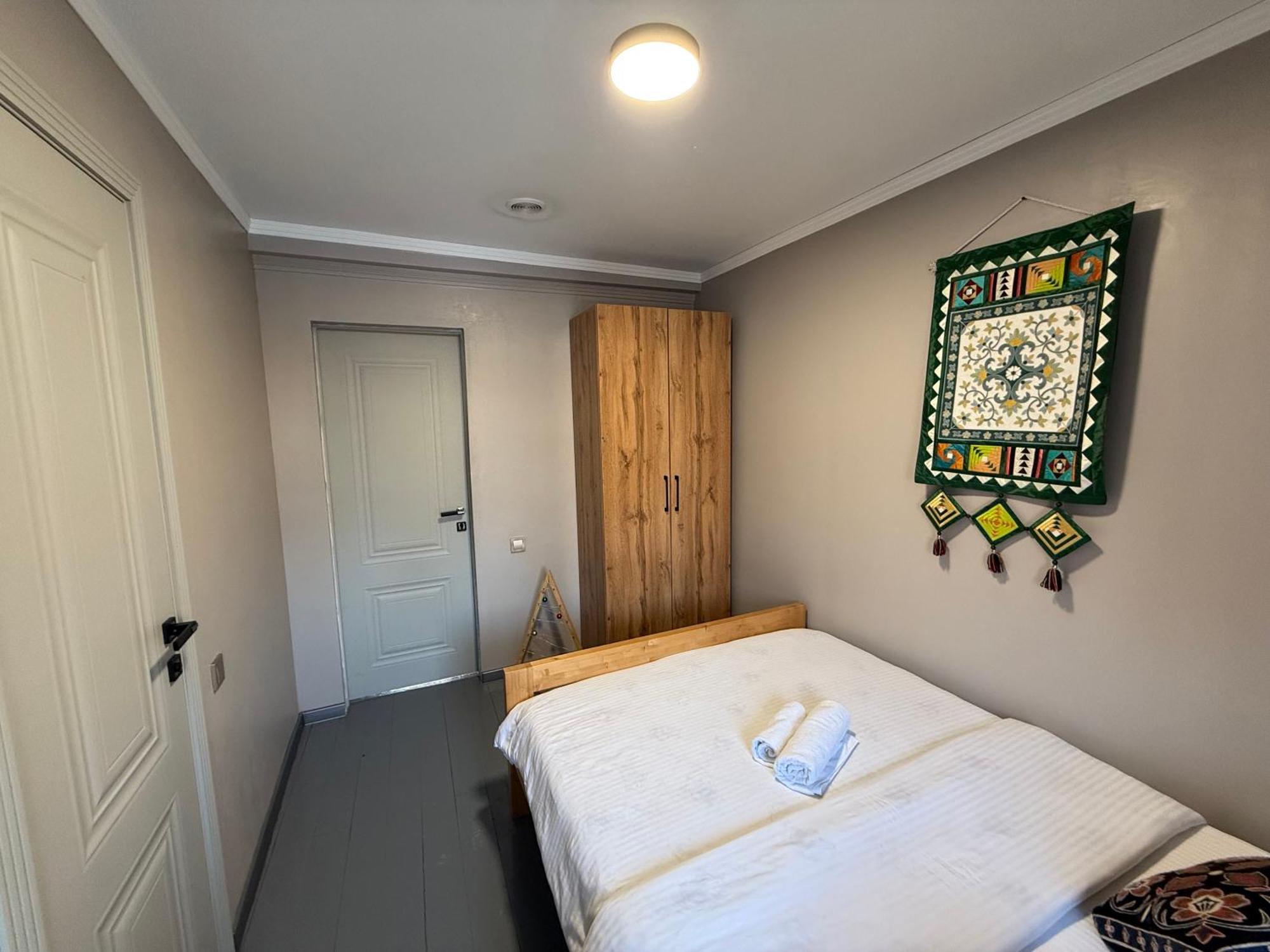 Salamat Hotel Biszkek Zewnętrze zdjęcie