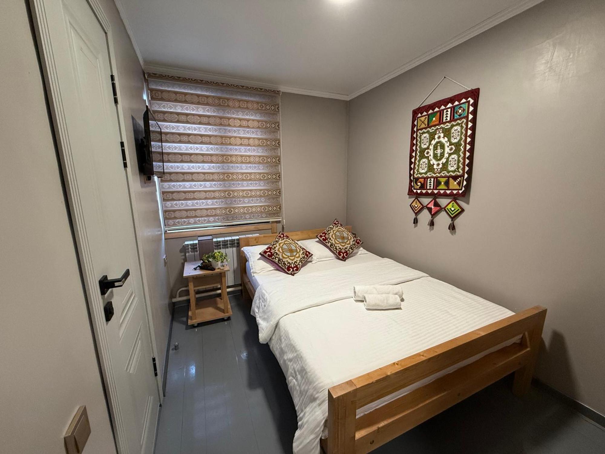 Salamat Hotel Biszkek Zewnętrze zdjęcie