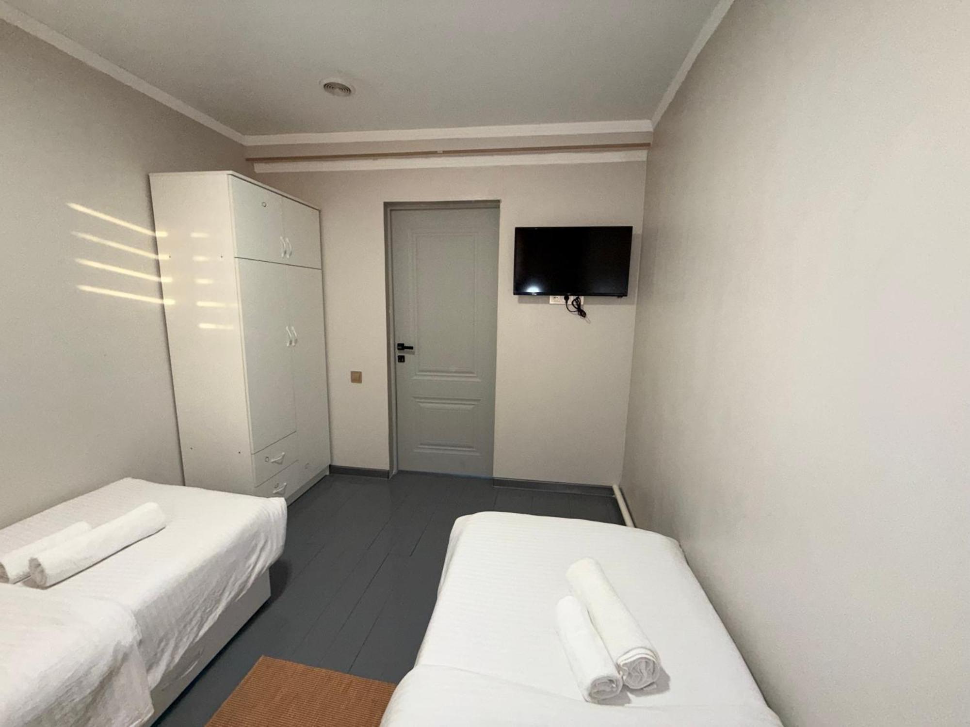 Salamat Hotel Biszkek Zewnętrze zdjęcie