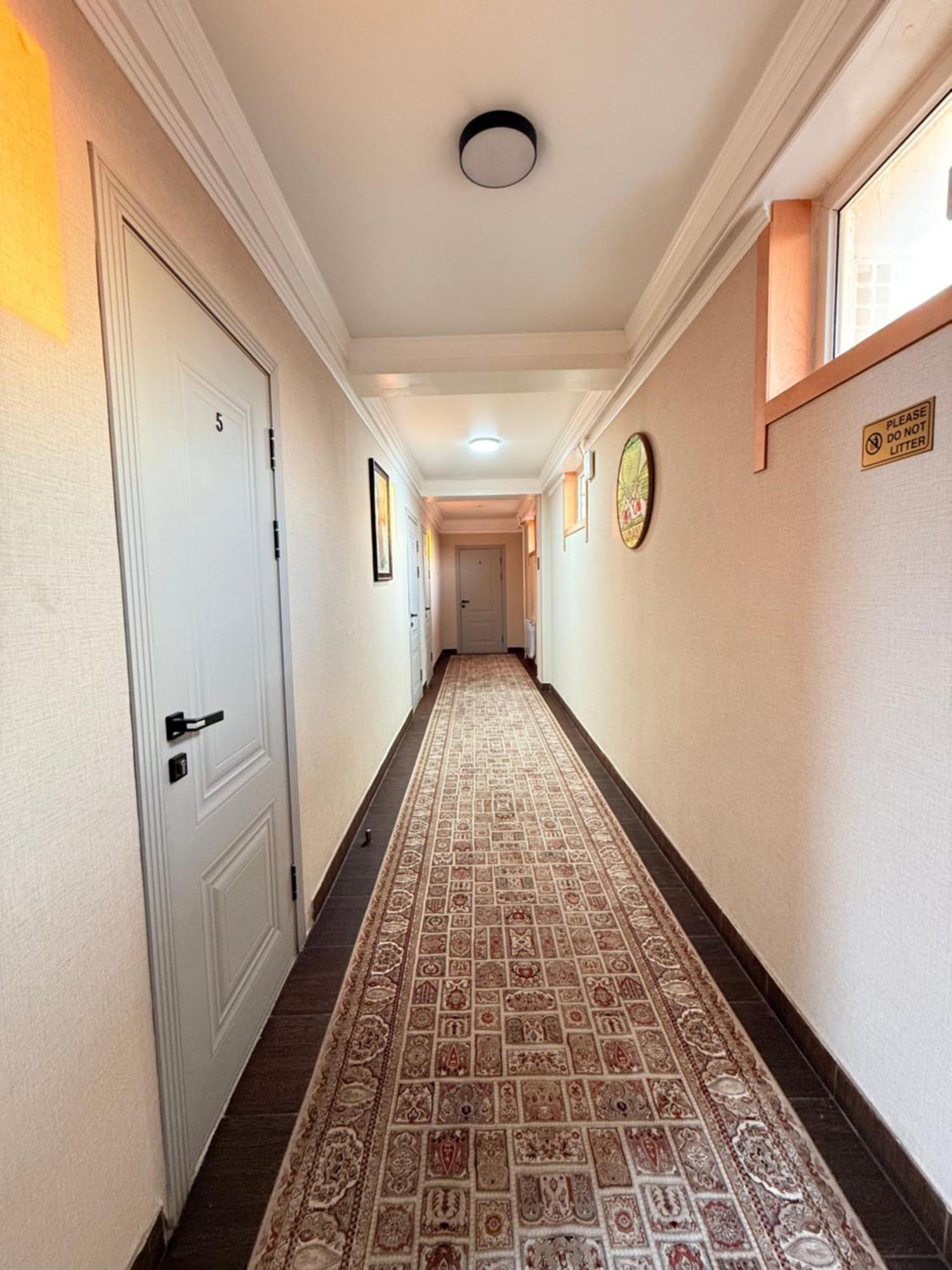 Salamat Hotel Biszkek Zewnętrze zdjęcie